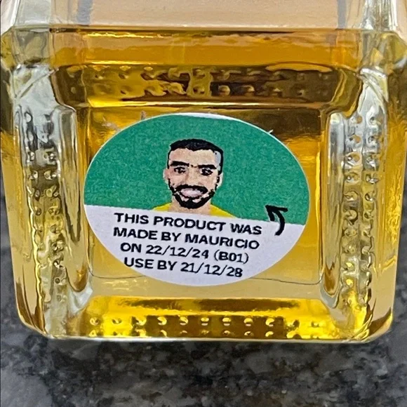 Lush Chelsea Morning Butterscotch served sunny side up happy joyful scent - Picture 4 of 4